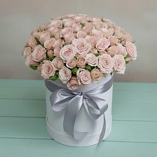 Цветочная композиция из Розы в шляпной коробке в Грэсовском