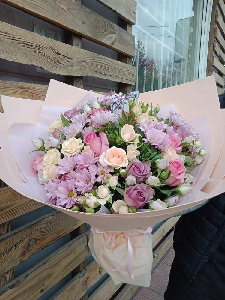 Букет цветов из: Розы и Хризантемы в Грэсовском