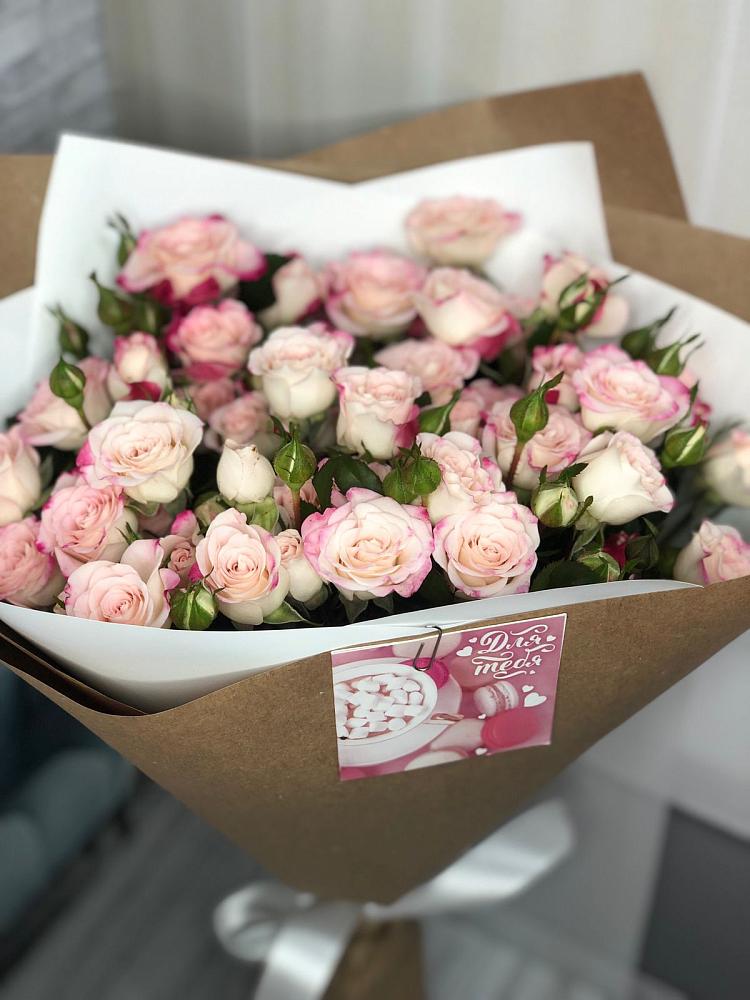 Букет цветов из: Розы в Грэсовском