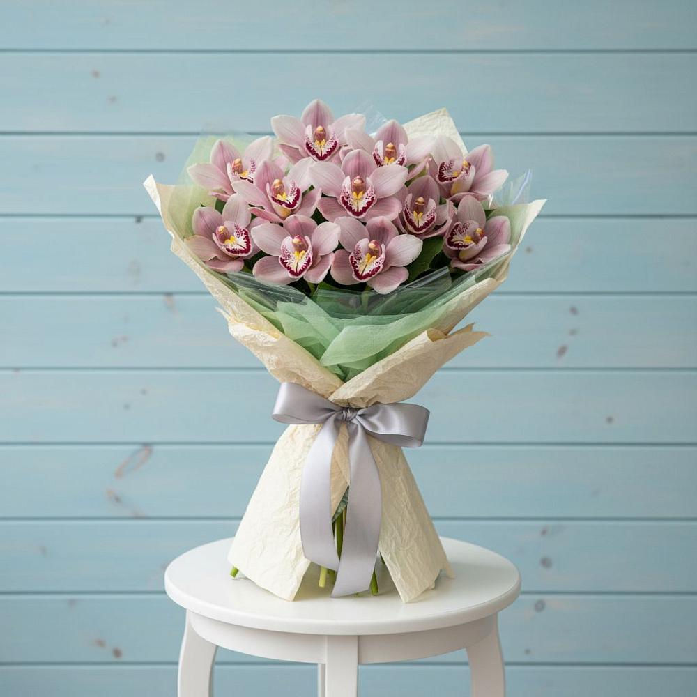 Букет цветов из: Орхидеи и Розы в Грэсовском