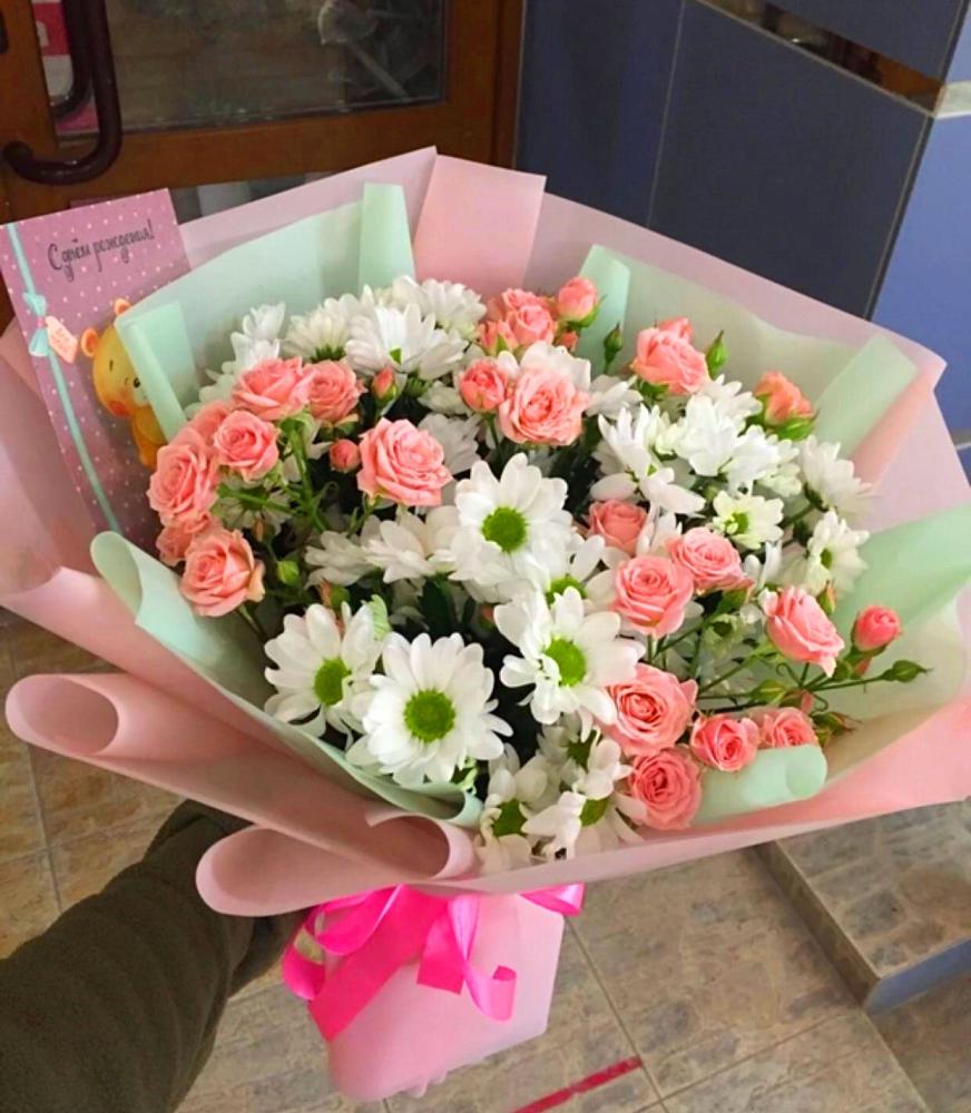 Букет цветов из: Розы и Хризантемы в Грэсовском