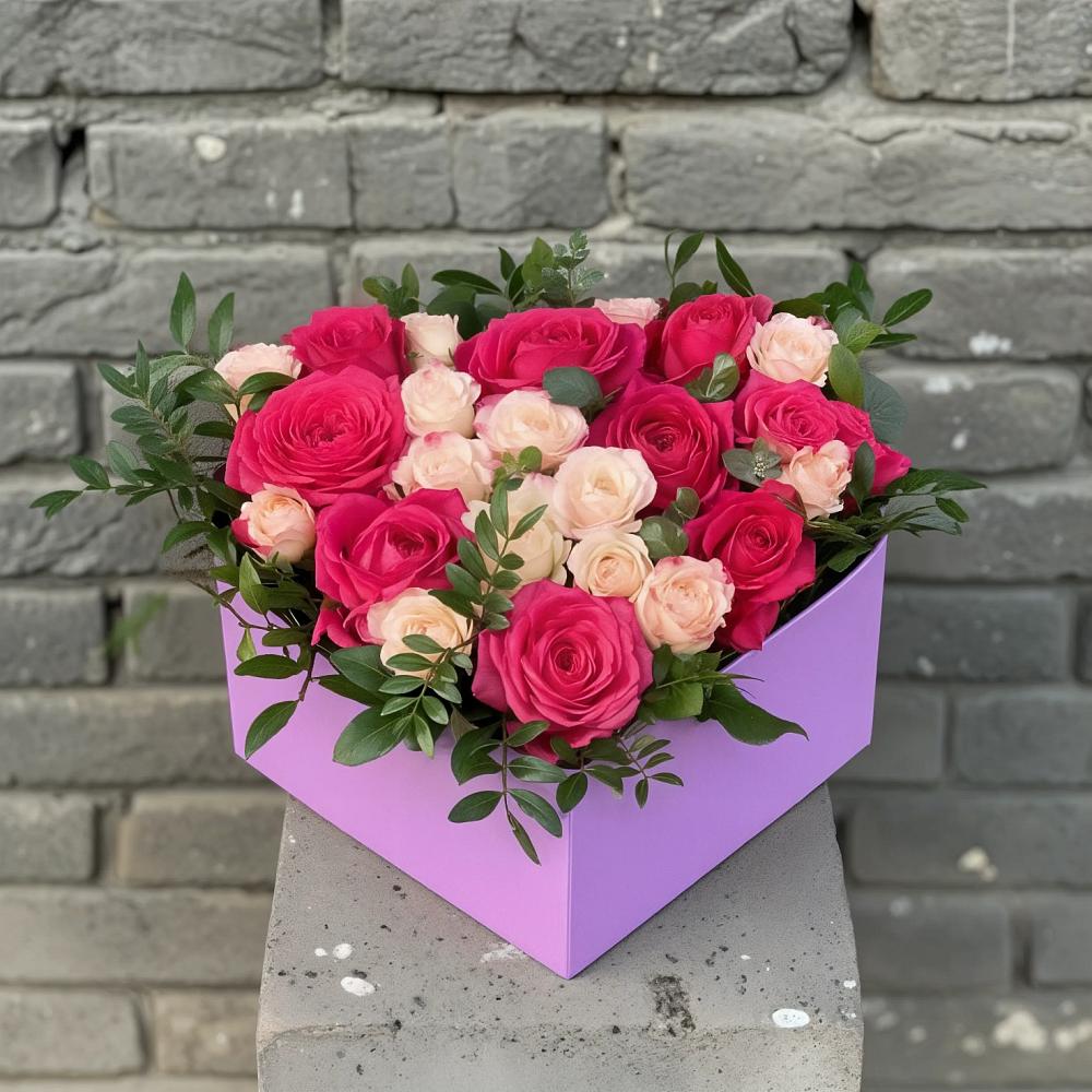 Цветочная композиция из Розы в коробке в Грэсовском