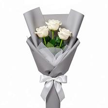 Букет 3 белые розы в Грэсовском