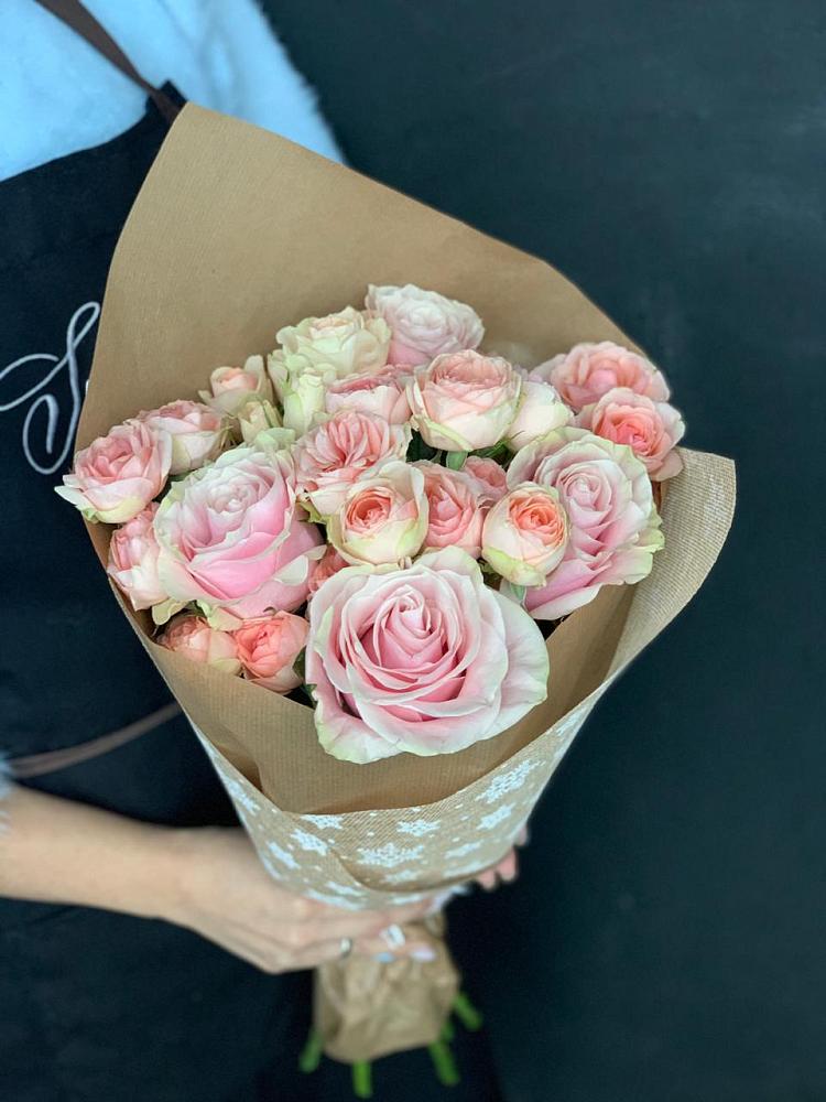 Букет цветов из: Хризантемы и Розы в Грэсовском