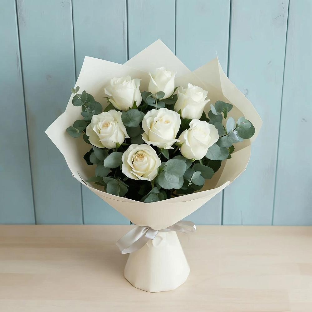 Букет Белые розы в Эвкалипте в Грэсовском