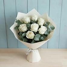 Букет Белые розы в Эвкалипте в Грэсовском