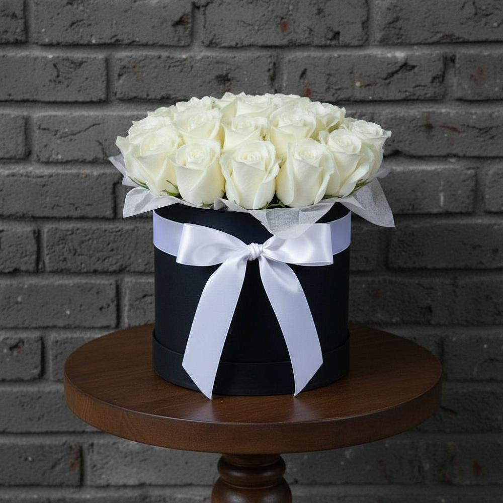 Цветочная композиция из Розы в шляпной коробке в Грэсовском