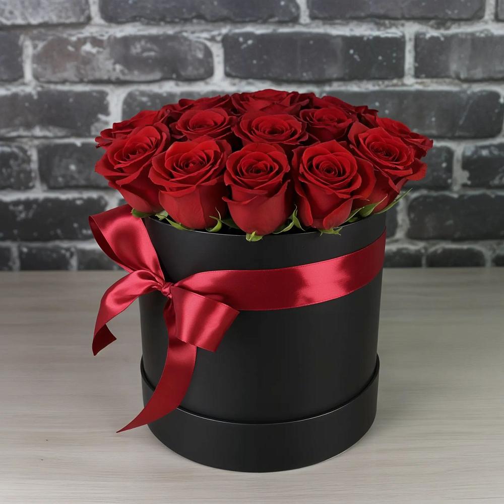 Цветочная композиция из Розы в шляпной коробке в Грэсовском