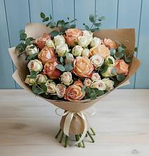 Букет цветов из:  Альстромерии и Розы в Грэсовском
