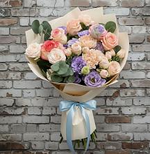 Букет цветов из:  Розы, Лизиантусы и Гвоздики в Грэсовском