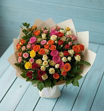 Букет Микс из разноцветных кустовых роз в Грэсовском