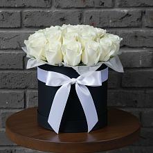 Цветочная композиция из Розы в шляпной коробке в Грэсовском